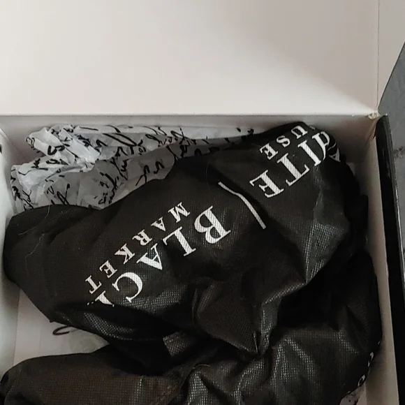 WHBM Black Juniper Heels - Picture 3 of 8